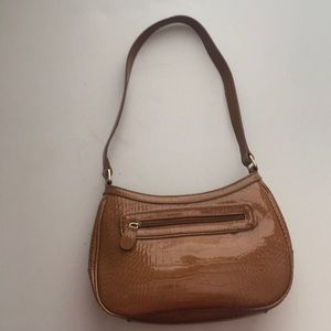 Liz Claiborne purse that’s been barely used!